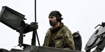 Rusia intensifikon rrethimin e Pokrovskut, Kremlini njofton për riaktivizimin e testimeve bërthamore.