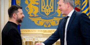 SHBA bën thirrje për veprim nga NATO: Rreziqe të mëdha nëse Zelensky nuk miraton marrëveshjen për paqen në Ukrainë.