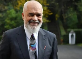 “SPAK bën gabime, por mbetet i paprekshëm”, Kryeministri Rama për median austriake: Hetimet duhet të zhvillohen pa marrë parasysh origjinën e çështjeve, është një situatë e vështirë, por…