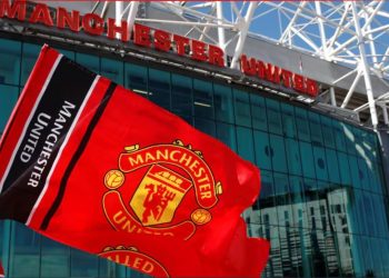 Skandal në futbollin anglez; ish-avokati i Cristiano Ronaldos përjashtohet.