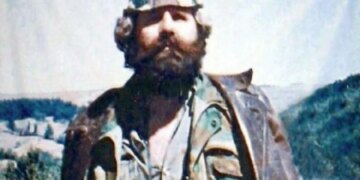 Sot, më 28 nëntor, Kosova nderon përvjetorin e lindjes së komandantit Adem Jashari.