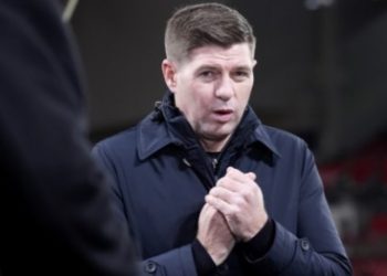 Steven Gerrard dhe Nedim Bajrami: Pashë një rikthim të mundshëm te Rangers, por…