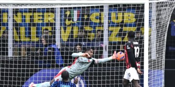 Të rejat e fundit rreth së ardhmes së portierit të pamposhtur të Milanit, Mike Maignan… negociatat kanë nisur sërish “në heshtje”.