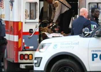 Të shtëna me armë zjarri afër Shtëpisë së Bardhë, dy anëtarë të Gardës Kombëtare humbasin jetën/ Arrestohet personi i dyshuar, Trump: Do të përballojë pasojat e rënda.