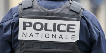 Tre vajza u arrestuan në Paris, dyshohet se kishin planifikuar një sulm terrorist.