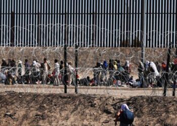 Trump godet emigracionin në SHBA: rënia drastike e normave shkakton boshatisjen e spitaleve dhe qendrave të strehimit.