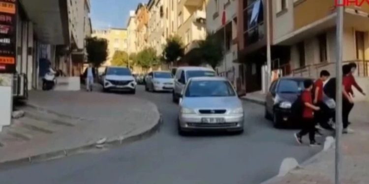 Turqia pëson një tjetër tërmet, këtë herë me magnitudë 4.9 ballë, në të njëjtën zonë si ai i javës së kaluar.