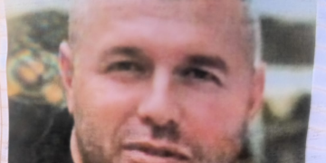 U qëllua me 6 plumba nga nipi i xhaxhait, viktima Dalan Alliaj.