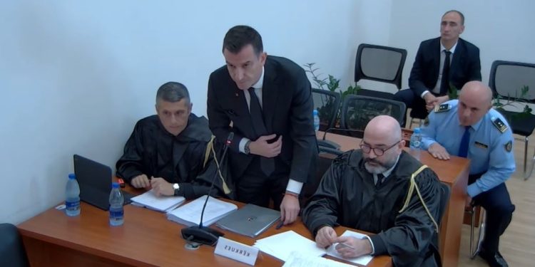 VIDEO/ K开始センス në Kushtetuese, Veliaj përballë trupit gjyqësor, duke u ballafaquar me 'Qeverinë' dhe 'Presidencën'