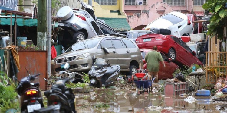 Video/ Bilanci i viktimave nga tajfuni Kalmagi në Filipine arrin në 40 të vdekur