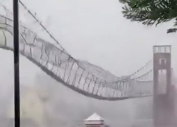 Video/ Dy persona kanë humbur jetën si pasojë e tajfunit Fung-wong në Filipine, shihni si lëviz ura nga erërat e fuqishme.