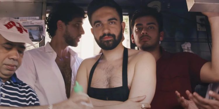 Video/ Kënga që Mamdani ia dedikoi gjyshes së tij, bëhet virale në Nju Jork nga reperi.