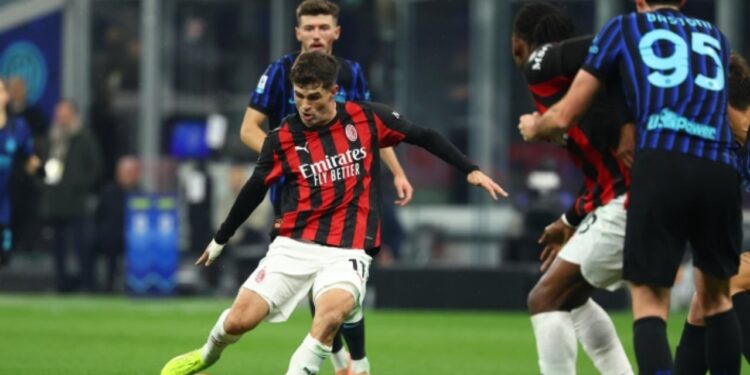 Video/ Madonina në ngjyrat kuqezi, Pulisic dhe Maignan kontribuojnë për tri pikët e Milanit në derbin ndaj Interit