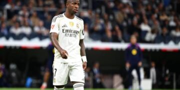 Vinicius-Real Madrid, rinovimi bëhet gjithnjë e më i ndërlikuar, kërkesa befasuese nga braziliani.