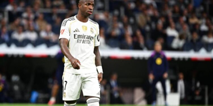 Vinicius-Real Madrid, rinovimi bëhet gjithnjë e më i ndërlikuar, kërkesa befasuese nga braziliani.