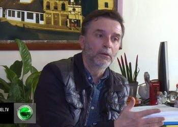 ‘A e kërkojnë Gardën?’ Braçe rikthen në kujtesë vizitën e Fatos Nanos për lindjen e vajzës: Shokoi të gjithë fqinjët