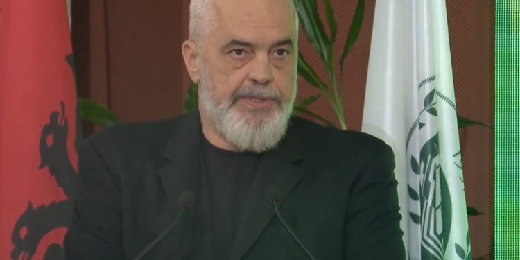 ‘Nuk ka arsye për panik’, Rama i thotë ‘Al Jazeera’: Rusia nuk do të nisë një pushtim të ri në Evropë.