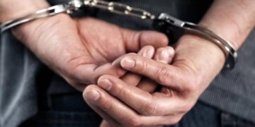 34-vjeçari i shpallur në kërkim në Shkodër arrestohet për akuzat e ‘mashtrimit’ dhe dënohet me burg.