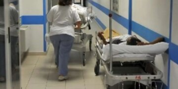 43-vjeçari arrestohet pas tentativës për të vrarë shokun e dhomës në spital