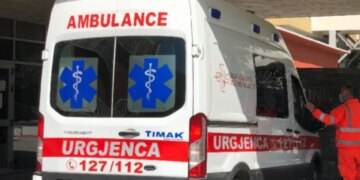 Aksident në Koplik, katër persona me lëndime dërgohen në Spitalin e Shkodrës.