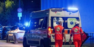 Aksidenti fatkeq shkakton vdekjen e një të moshuare, ndërsa nusja humb jetën pas një ataku kardiak në pak minuta.