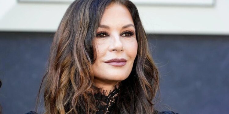 Aktorja e njohur u përball me sulme në rrjet, ndërsa shumë persona dolën në mbështetje të saj. Çfarë ka ndodhur?