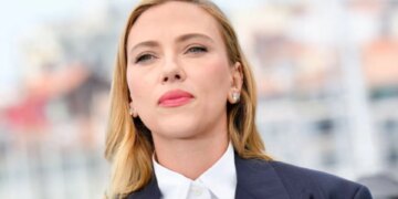 “Aktorja hollivudiane zbulon sfidat në filmin e saj debutues si regjisore: ‘Më kërkuan të heq referencat e Holokaustit’, tregon për kërcënimet nga sponsori i projektit…”