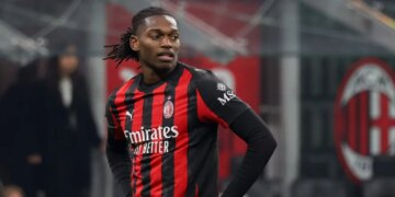 Alarm te Milani: Leao do të mungojë në ndeshjen e parë të Superkupës ndaj Napolit.