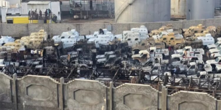 Arabia Saudite godet qytetin Mukalla, Emiratet e Bashkuara Arabe shpallin tërheqjen e forcave të mbetura nga Jemeni.