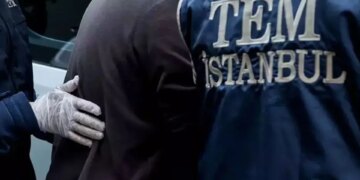 Autoritetet turke arrestojnë 117 të dyshuar të Shtetit Islamik pas bastisjeve në Stamboll, ndërsa planifikonin sulme për Krishtlindje dhe Vit të Ri.