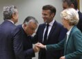 BE e ndarë për përdorimin e parave ruse në Ukrainë. Von der Leyen: "Sot do të merret një vendim". Tusk: "Para sot ose gjak nesër". Belgjika dhe Orban kundër: Çështja nuk ka më jetë.