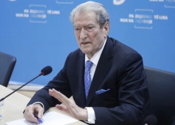 Balluku rimerr postin e saj, Berisha: Justifikimi i mazhorancës në Gjykatën Kushtetuese i ngjan saktësisht deklaratave të Ramës.