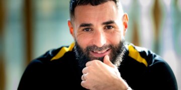 Benzema shqyrton situatën te Reali: Lojtarët janë problemi, jo trajneri, ka konkurrencë mes tyre për golat.