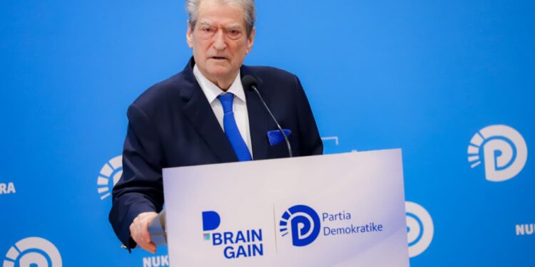 Berisha pranon se ka bërë gabime në përfaqësimin e të rinjve dhe Diasporës në organet e partisë: "Do ta korrigjojmë me anë të statutit."