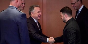 Bisedimet mes Kievit dhe Uashingtonit nisin përsëri, Berlini: Negociatat lidhur me Ukrainën janë më të rëndësishme se kurrë.