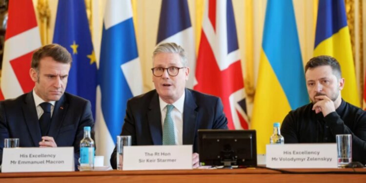 Bisedimet midis SHBA dhe Ukrainës përfunduan pa rezultate të dukshme, ndërsa Zelensky shikon drejt Europës: Ukraina angazhohet për një paqe të qëndrueshme.