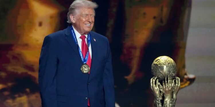 Botërori i 2026-s, ndryshime në SHBA: Presidenti Trump sugjeron quajtjen e "futbollit" si "futboll" dhe jo "soccer"