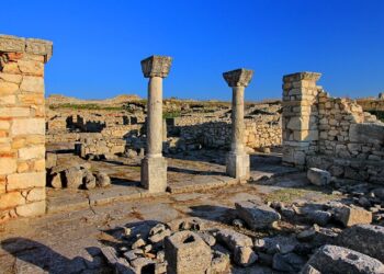 “Bylisi, qyteti ilir, dhe financimet nga Brukseli: Studiuesi hedh dyshime mbi destinacionin e 6.2 milionë eurove të dhëna në vitin 2018”