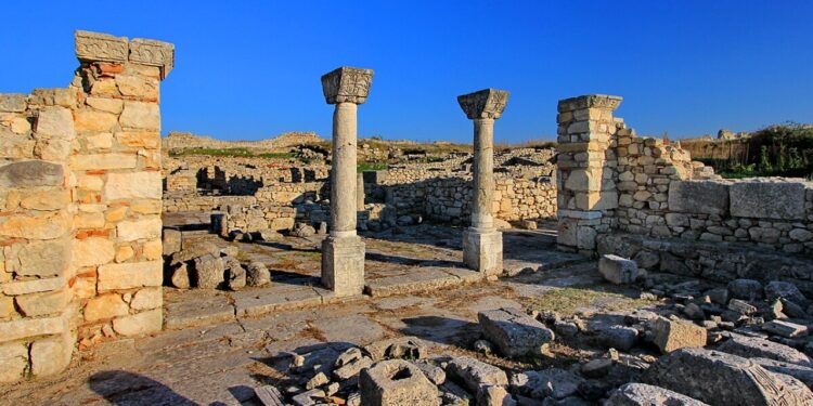 “Bylisi, qyteti ilir, dhe financimet nga Brukseli: Studiuesi hedh dyshime mbi destinacionin e 6.2 milionë eurove të dhëna në vitin 2018”