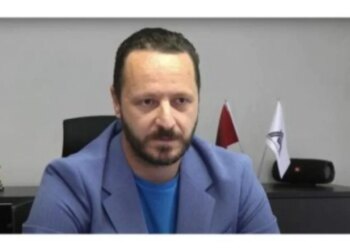 Çështja e Ervis Berberit, e përfshirë në akuzat për korrupsion dhe pastrim parash, kalon në procedurë gjyqësore.