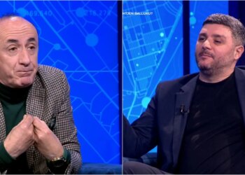 “Demonstruar mllefi, Dash” / Gazetari debaton me ish-deputetin e PD, Sula: Nëse mandatet nuk do të ishin djegur…