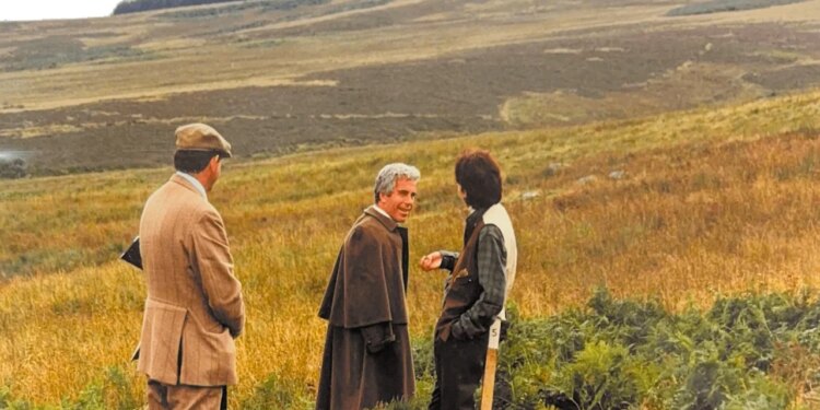 Departamenti Amerikan i Drejtësisë publikon foto që hedhin dritë mbi marrëdhëniet mes Princit Andrew, Jeffrey Epstein dhe Ghislaine Maxwell.