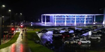 Departamenti i Thesarit refuzon hyrjen në SHBA për shkak të procesit gjyqësor ndaj Bolsonaros, ndërsa sanksionet ndaj gjyqtarit brazilian janë eliminuar.