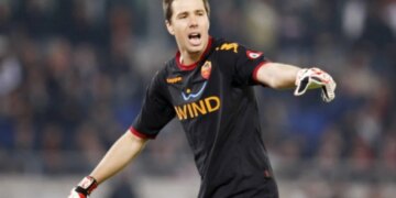 Doni: Roma, tërheqja nga sporti për shkak të infarktit, Totti dhe 3,000 shtëpizat e ndërtuara. Zbuloni çdo detaj.