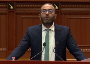 “Doni t’i hiqni opozitës qasje në Kuvend,” Bardhi në “Etika”: Të vonohet mbledhja e Këshillit të Imuniteteve për Ballukun.