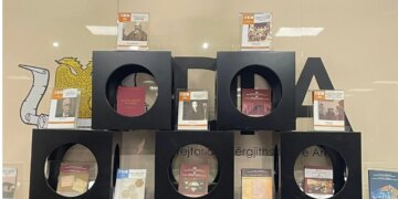 Drejtoria e Arkivave publikon tre hulumtime të reja, mes të cilave një monografi mbi gazetarin Nikollë bej Ivanaji dhe një udhërrëfyes për dokumentacionin arkivor në gjuhën italiane.