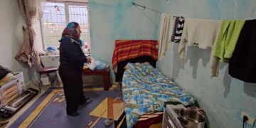 Dy fëmijë humbën jetën për shkak të varfërisë, ndërsa një grua 66-vjeçare përballet me krizë të thellë financiare, duke marrë vetëm tre mijë lek ndihmë sociale.