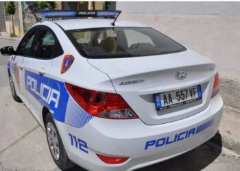 Dy të kërkuar për shitje droge dhe mos kallëzim krimi arrestohen në Korçë