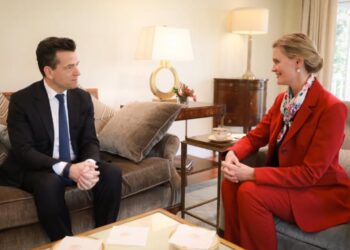 E Ngarkuara me Punë e SHBA-së zhvillon takim me Agron Shehaj: Angazhim për bashkëpunim me liderë të të gjitha partive politike.