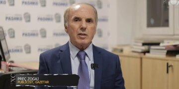 “Ekskluzive” / Prej protestës në Shkodër deri te rebelimi në Kavajë, korriku i ambasadave, ikja e Kadaresë dhe Lëvizja e Dhjetorit, viti 1990 që solli përmbysjen e diktaturës.